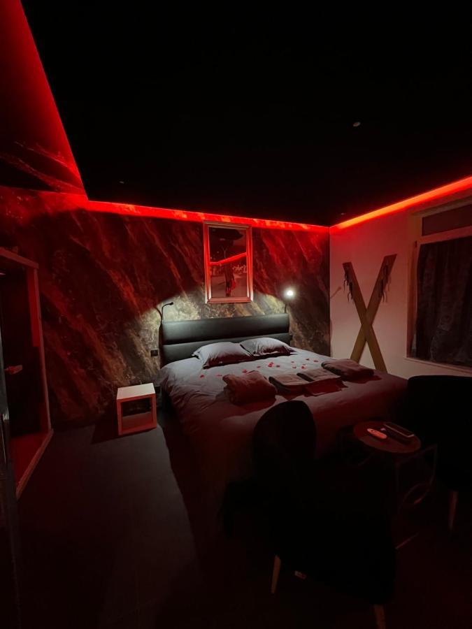 Spa De La Quarterelle Love Room 88 Vosges Remiremont Exteriör bild