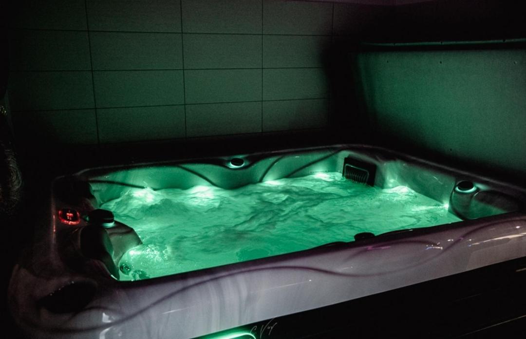 Spa De La Quarterelle Love Room 88 Vosges Remiremont Exteriör bild